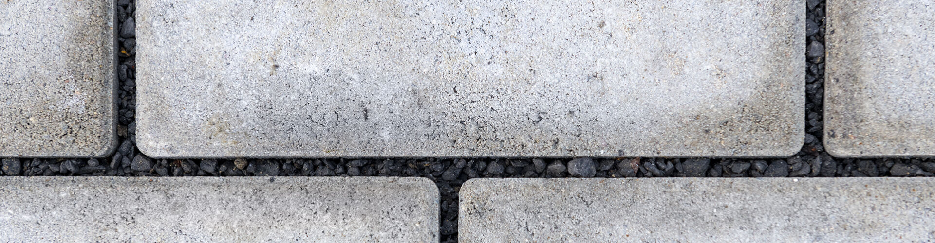 Hybride waterpasserende bestrating in Antwerpen